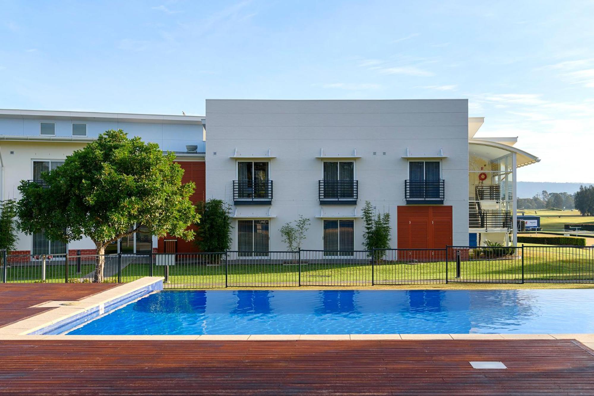 Springs Shoalhaven 4*