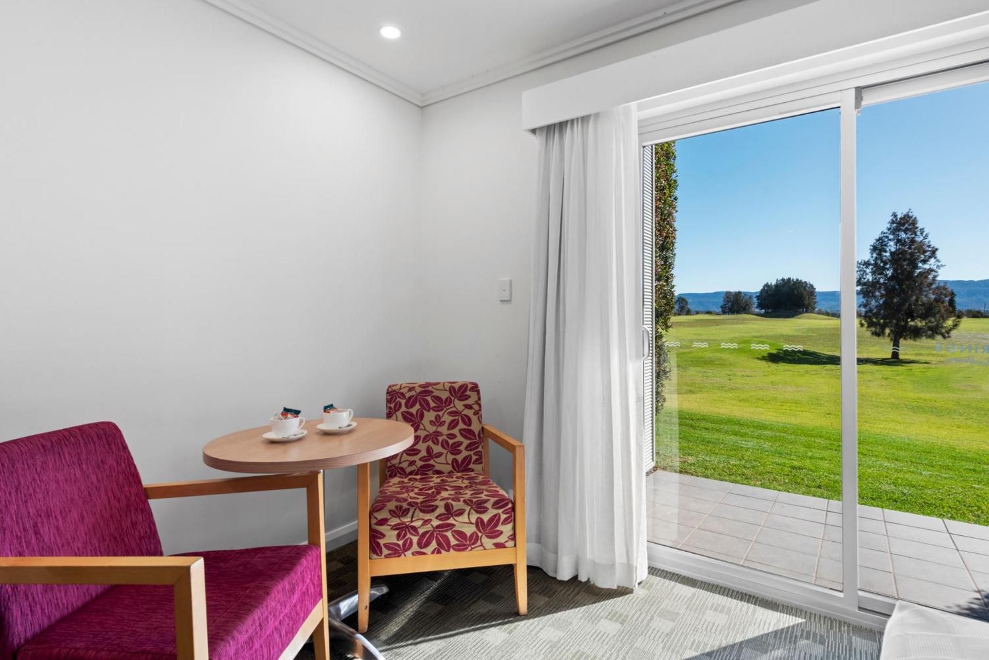 Springs Shoalhaven Motel 4*